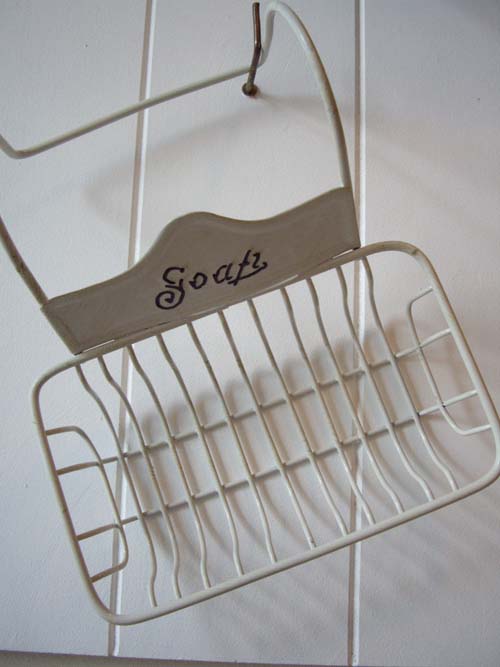 Roll Top Soap Dish